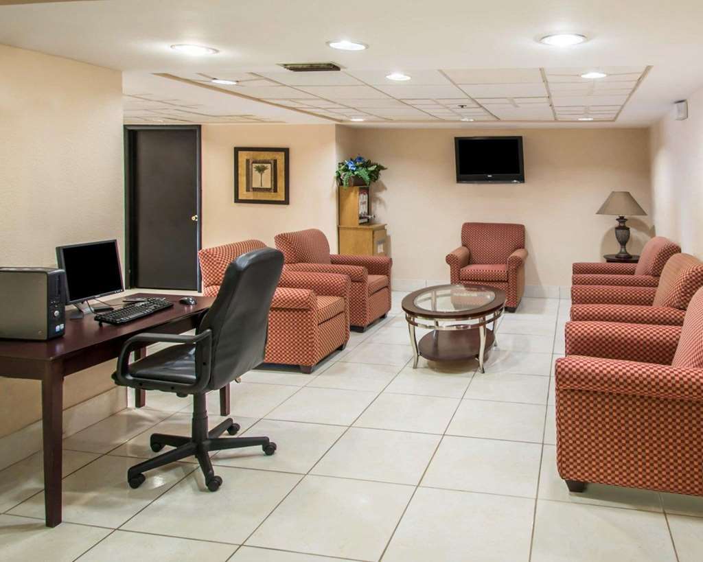 Quality Inn & Suites Orlando Airport Facilities photo